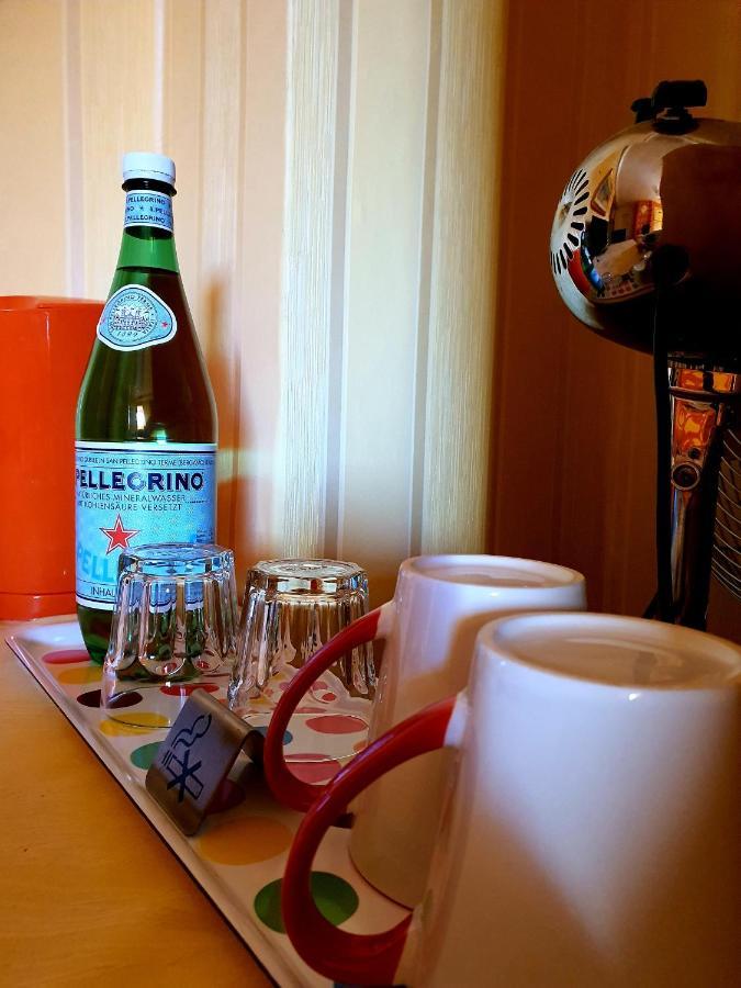 Stayincologne Frühstückspension 2*