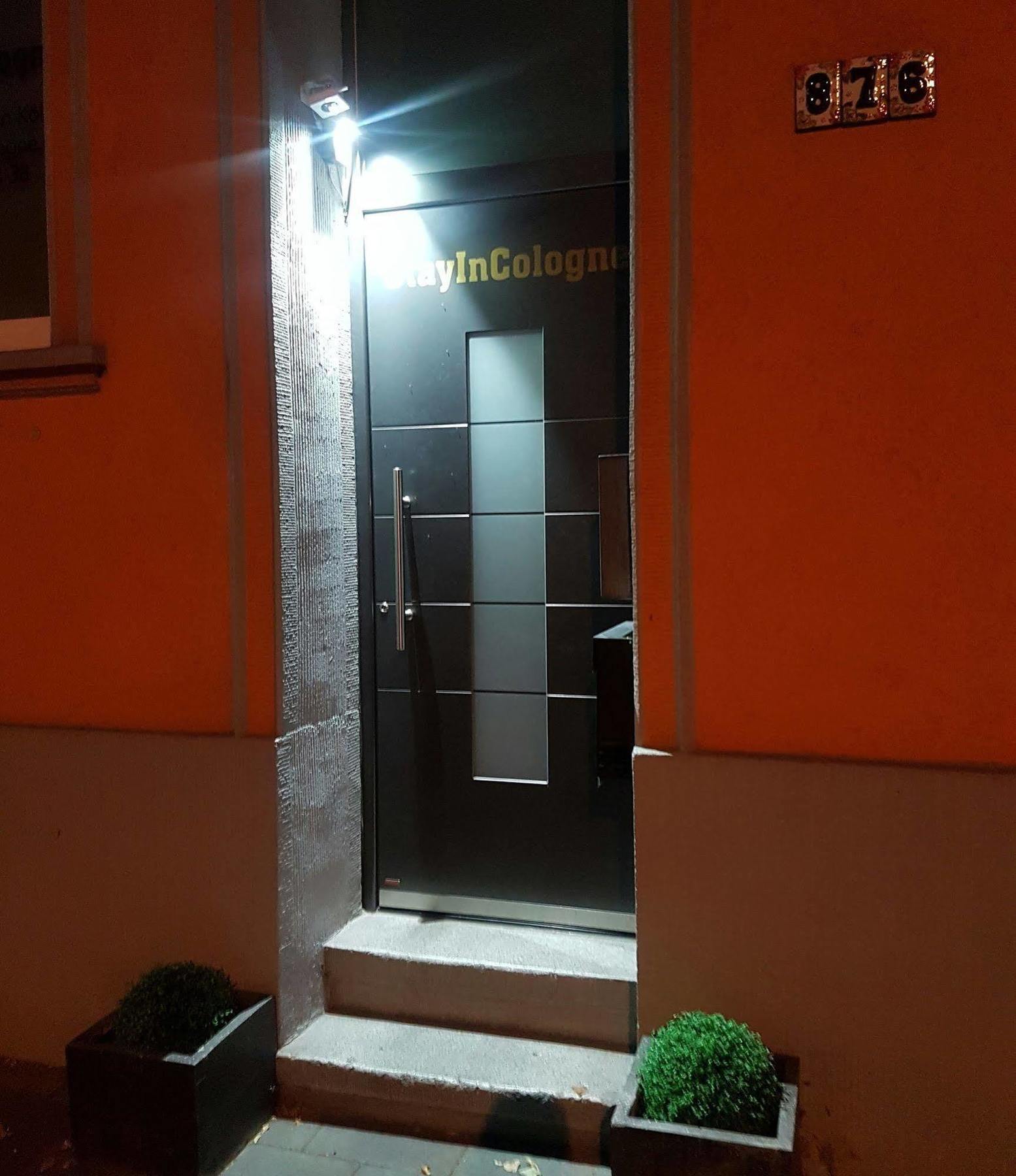 Frühstückspension Stayincologne 2*
